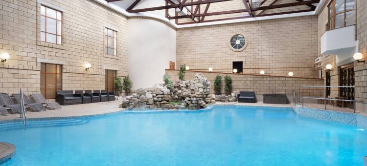 都铎公园乡村俱乐部万豪德尔塔酒店(Delta Hotels Tudor Park Country Club)图片