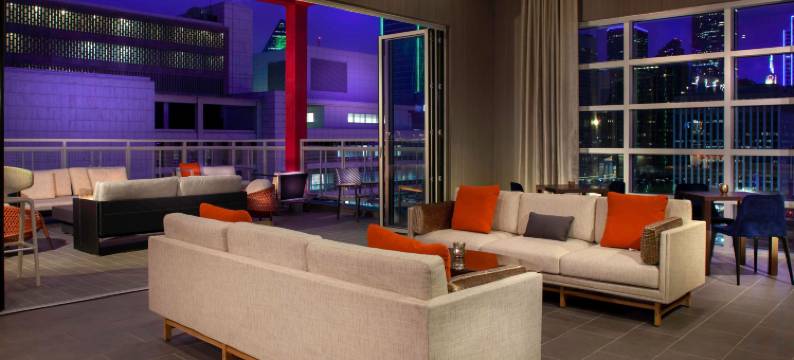 达拉斯市中心-重逢区万怡酒店(Courtyard Dallas Downtown/Reunion District)图片