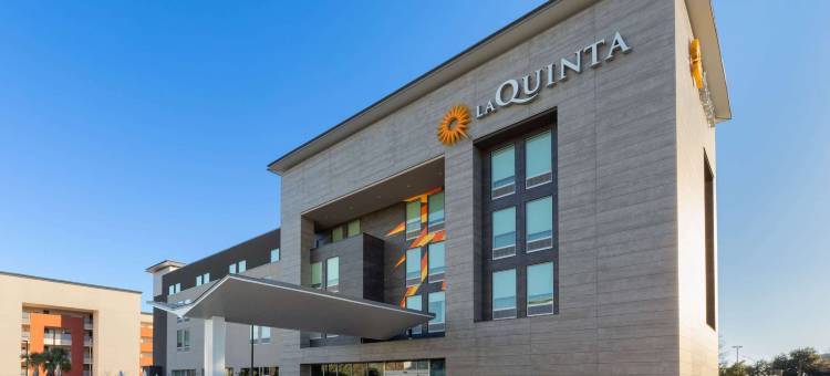 拉昆塔温德姆酒店套房- 圣安东尼奥在The Rim(La Quinta Inn & Suites by Wyndham San Antonio at the RIM)图片