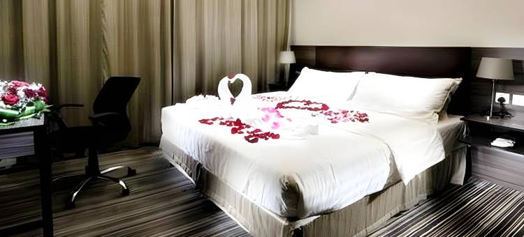 格兰特百合套房酒店(Grand Lily Hotel Suites)图片