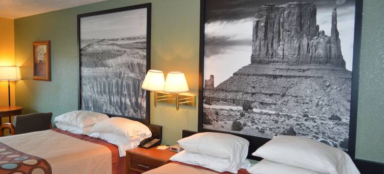 圣乔治速 8 酒店(Super 8 by Wyndham St. George UT)图片