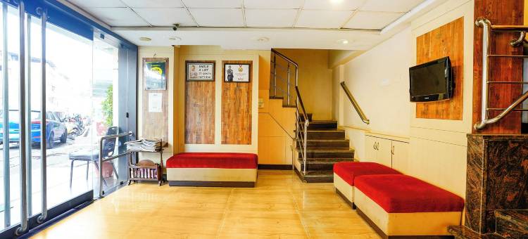 FabHotel Manoshanti - 靠近Big Daddy娱乐场(FabHotel Manoshanti - Nr. Big Daddy Casino)图片