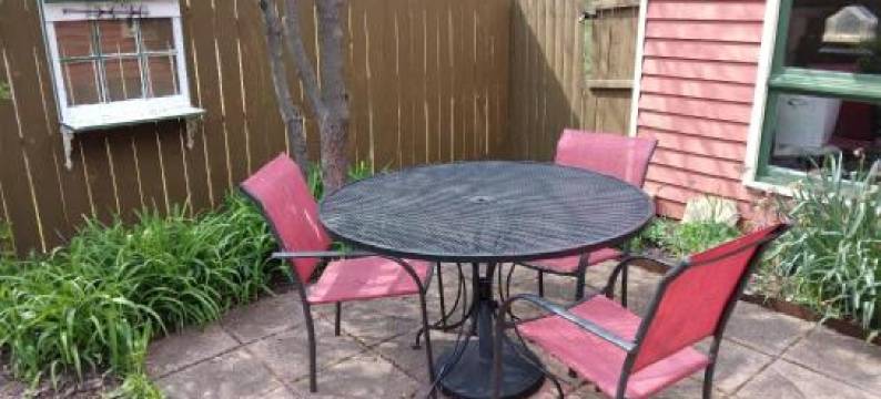 Betty Lous Garden图片