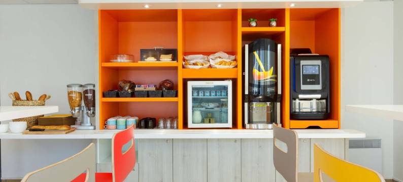 南特圣埃尔布兰酒店(Premiere Classe Nantes Ouest - Saint Herblain)图片