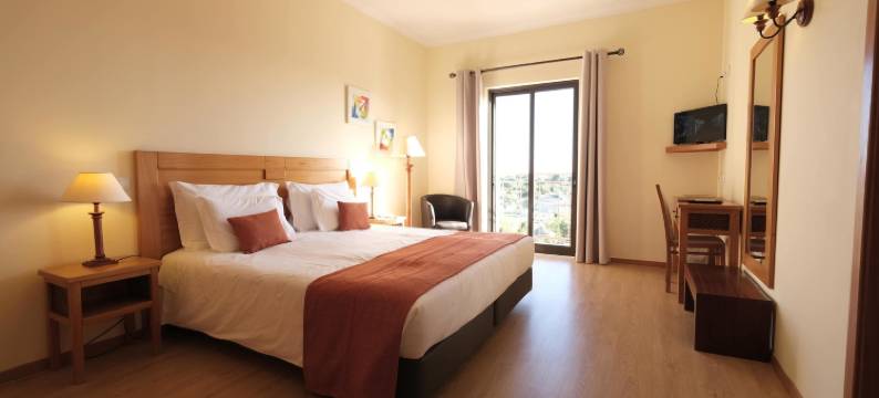 自然诗人昆塔公寓酒店(Quinta dos Poetas Nature Hotel & Apartments)图片