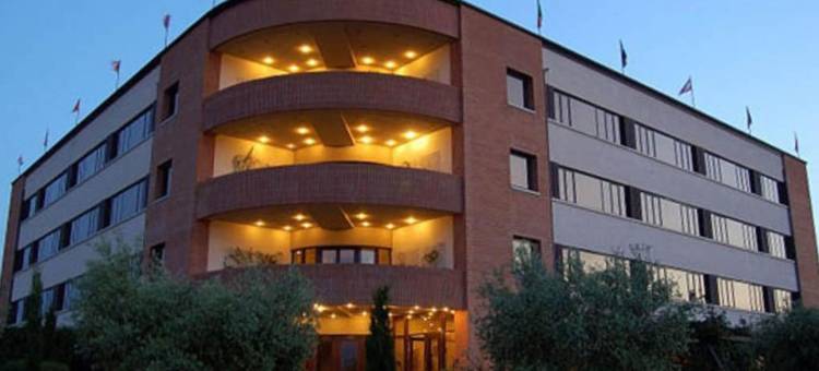 论坛酒店(Hotel Forum)图片