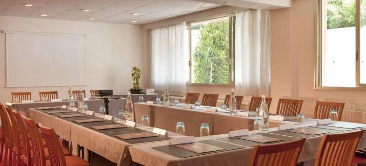 安提伯斯泰利基亚原生住宅酒店(The Originals Résidence, les Strélitzias)图片