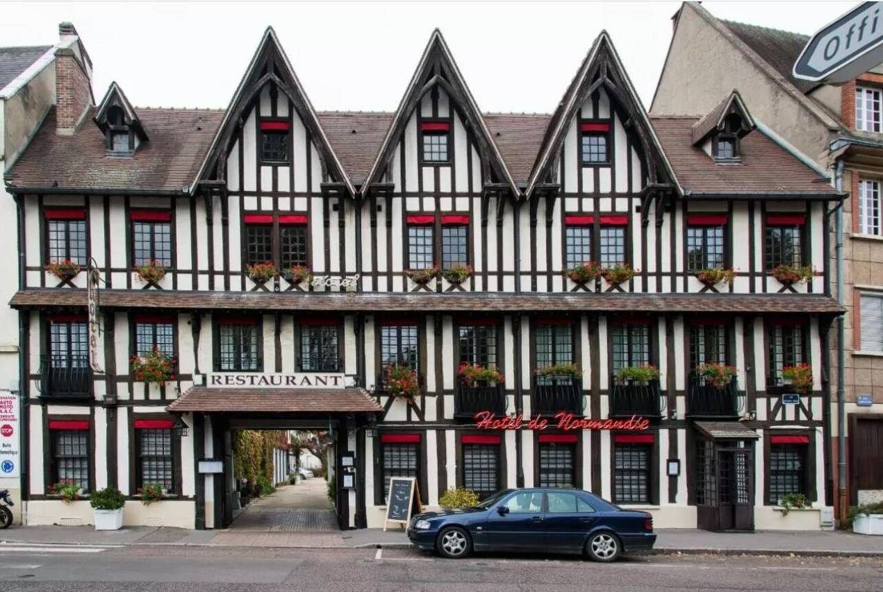 hotel overview picture