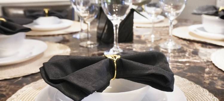 Magical Family Retreat with Pool & Spa 368图片