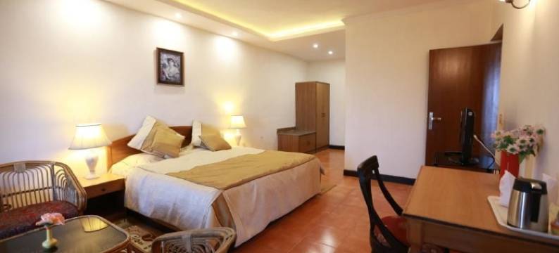 伍德斯维拉度假村(Woodsvilla Resort Ranikhet)图片