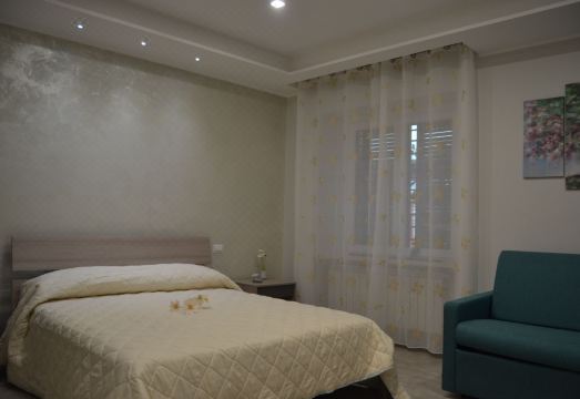 Foryou Hotel Overview