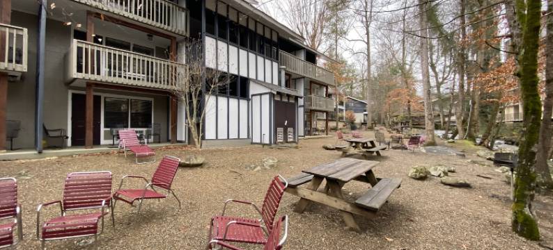 卡尔北侧汽车旅馆和小屋(Carr's Northside Hotel and Cottages)图片