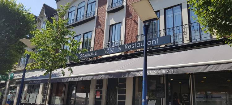 圣殿酒店和餐厅(Logis Hotel & Restaurant de la Basilique)图片