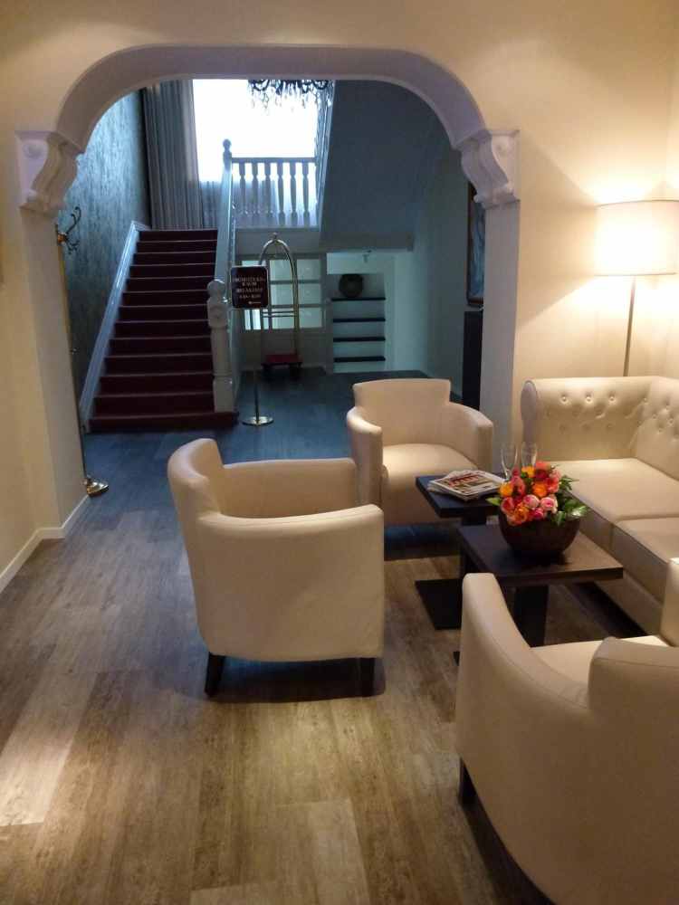 Milbor HotelOver view