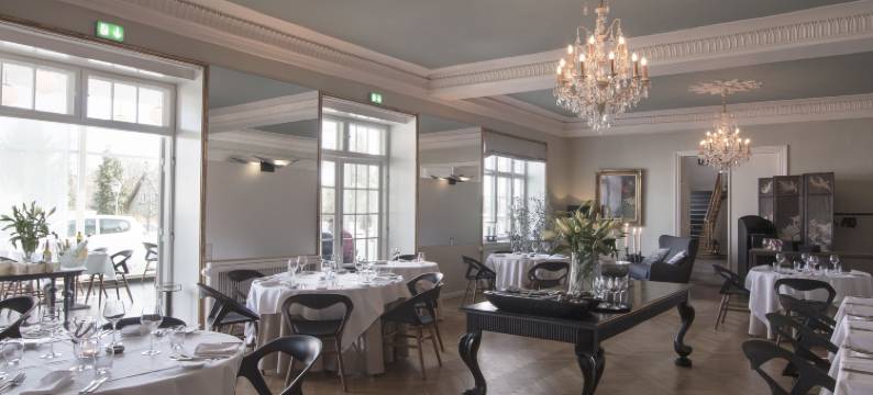 弗雷登斯堡斯托尔库洛酒店(Hotel Fredensborg Store Kro)图片