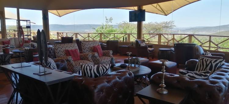 埃米扬华丽露营酒店(Emayian Luxury Camp)图片