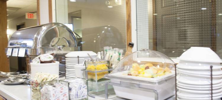 锡达福尔斯丽怡酒店(Country Inn & Suites by Radisson, Cedar Falls, IA)图片