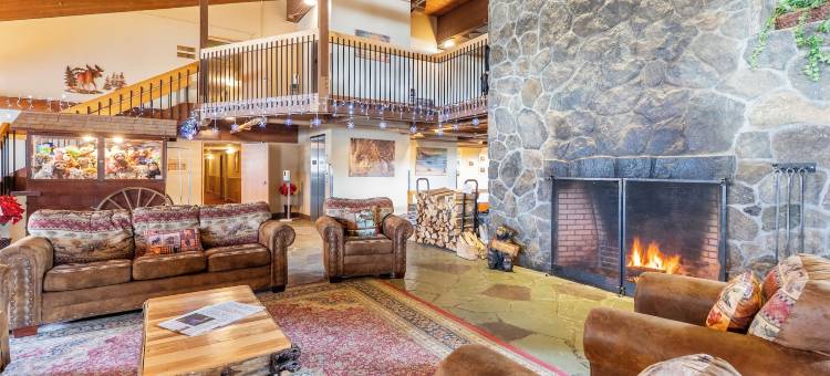 西黎巴嫩费尔赛德套房旅馆(Fireside Inn & Suites West Lebanon)图片