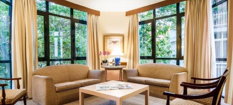 巴西利卡广场酒店(Espahotel Plaza Basílica)图片