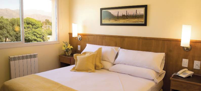 城市级别酒店(Urbana Class Hotel)图片