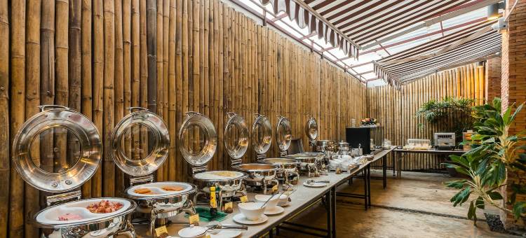 华欣艾瑞斯特酒店(Ayrest Hua Hin Hotel)图片