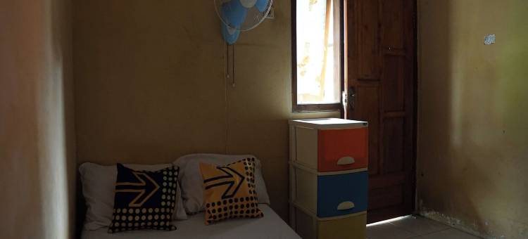 Hotel O 阿拉法伊斯兰寄宿房(Hotel O Rumah Kos Arafah Syariah)图片