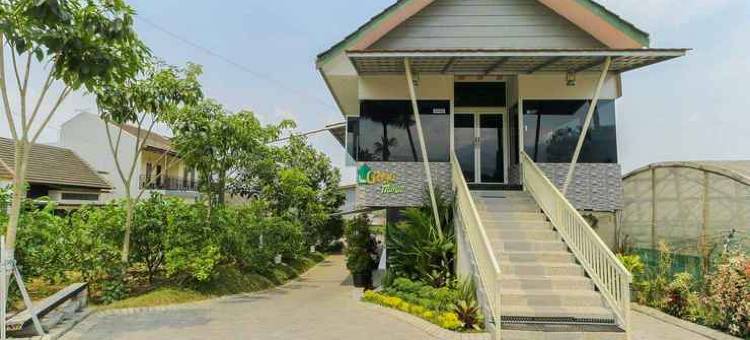 格利亚姆尔雅旅馆(Griya Mulya Near Alun Alun Batu Mitra RedDoorz)图片