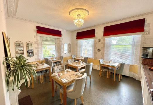 Gresham Court Hotel Overview