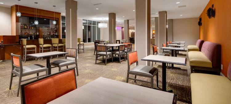 城市快捷普勒萨凡纳机场酒店 by Marriott(City Express by Marriott Pooler Savannah Airport)图片