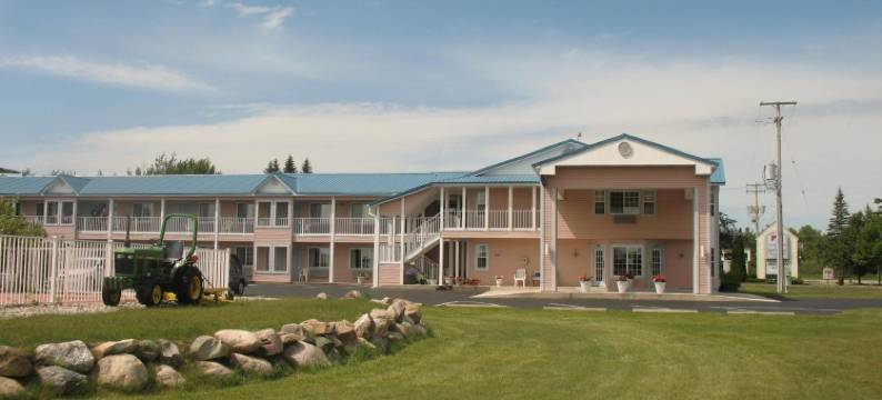 麦基诺城大湖酒店(Great Lakes Inn Mackinaw City)图片
