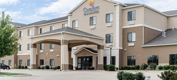 舒适套房酒店-劳伦斯大学城(Comfort Inn & Suites Lawrence - University Area)图片