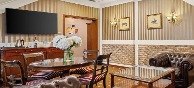 卡托维兹阿森纳宫钻石酒店 - 霍茹夫(Hotel Diament Arsenal Palace Katowice - Chorzów)图片