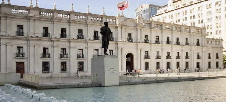 圣地亚哥中心凯撒美居未来商务酒店(Mercure Santiago Centro)图片