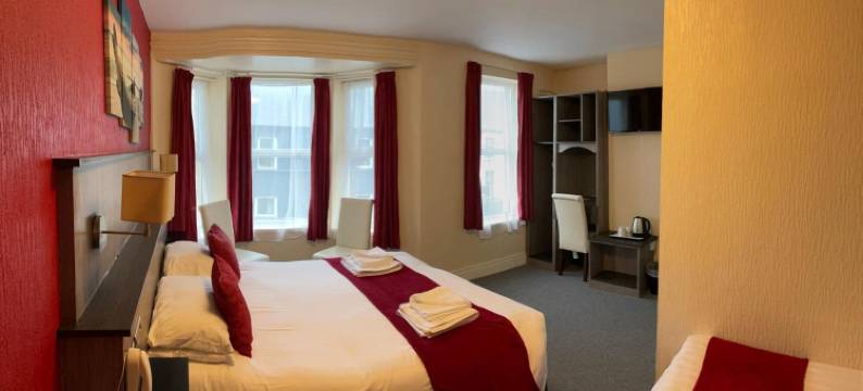 港口酒店(The Port Hotel)图片