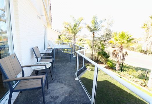 Beachcomber - Pet Friendly Hotel Overview