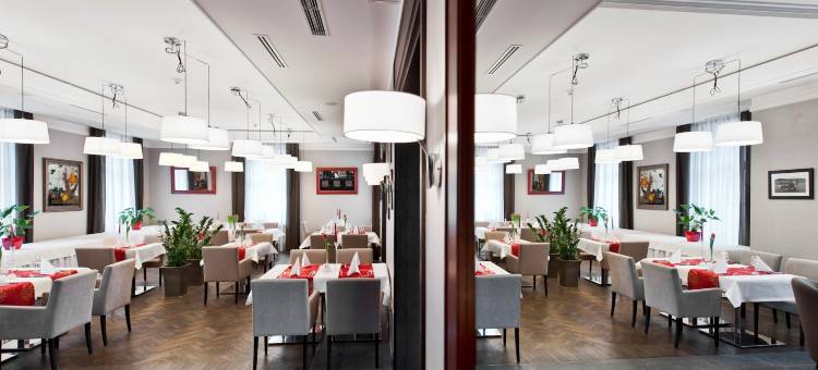 红男爵酒店及餐饮(Red Baron Hotel & Restaurant)图片