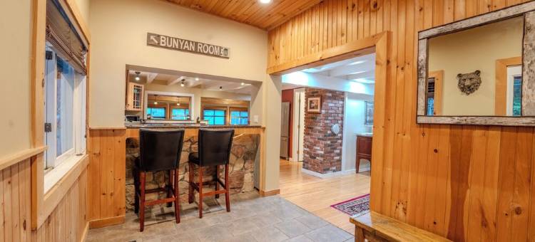 White Mountains-10 Min to Loon-Hottub-Dog Friendly图片