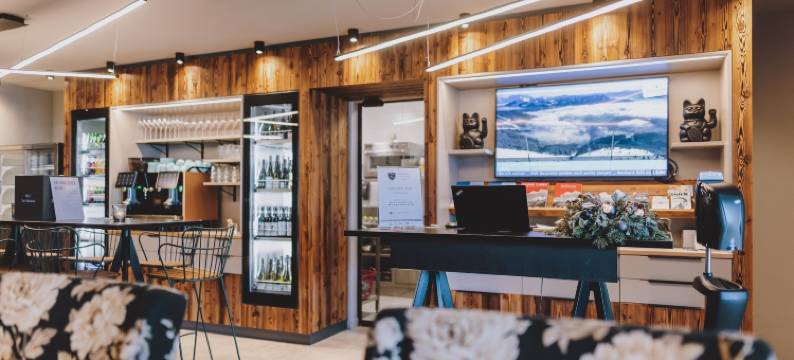 阿文尼达塞尔阿姆湖的尼古拉斯(Nikolaus by Avenida Zell am See)图片