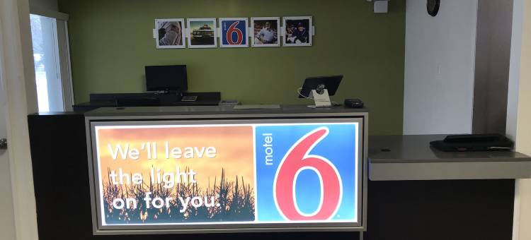 Motel 6北奥默斯特德，俄亥俄州 - 克利夫兰(Motel 6 North Olmsted, Oh - Cleveland)图片