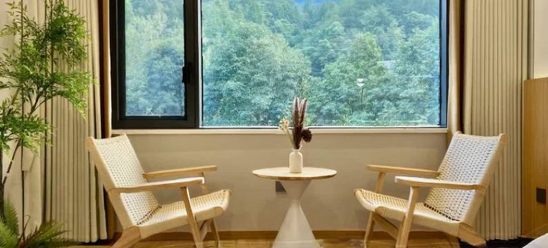 峨眉山红旗饭店(峨眉山景区店)图片
