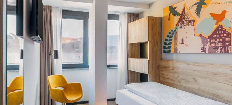 民宿酒店阿尔布施塔特-中央火车站(B&B Hotel Albstadt-Hbf)图片