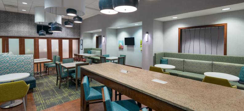 欢朋酒店加温斯顿撒勒姆/大学区(Hampton Inn & Suites Winston-Salem/University Area)图片