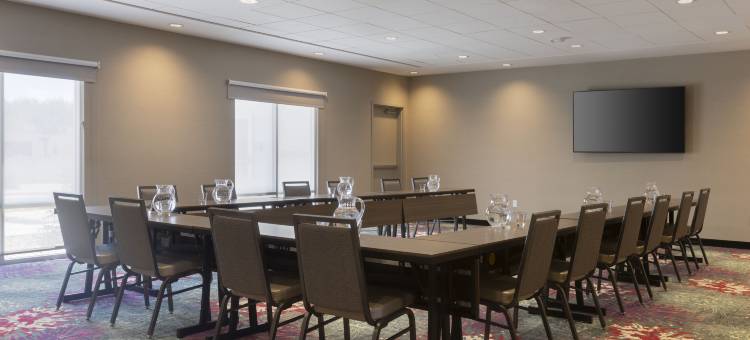 克洛维斯希尔顿惠庭酒店(Home2 Suites by Hilton Clovis)图片