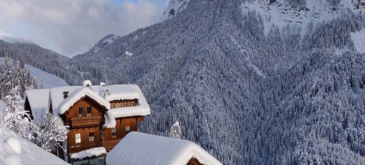 Farmhouse in Funes Valley with Dolomite Views图片