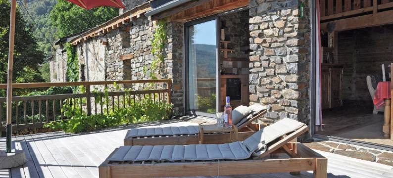 Villa in Ayguatébia-Talau with Garden & BBQ图片