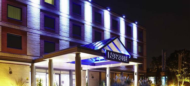 诺富特酒店伦敦希思罗机场M4公路4号交汇处(Novotel London Heathrow Airport - M4 Jct 4)图片