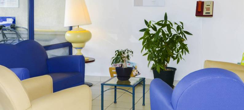 耐沃瓦雷讷沃泽勒宜必思快捷酒店(Ibis Budget Nevers Varennes Vauzelles)图片