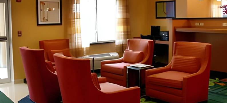 杰斐逊城万枫酒店(Fairfield by Marriott Inn & Suites Jefferson City)图片