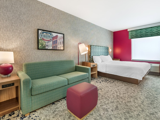 希尔顿欢朋套房哈利森大学