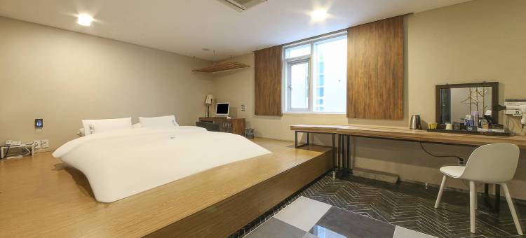 定邱Some自助入住汽车旅馆(Jeongeup Some Self Check-in Motel)图片